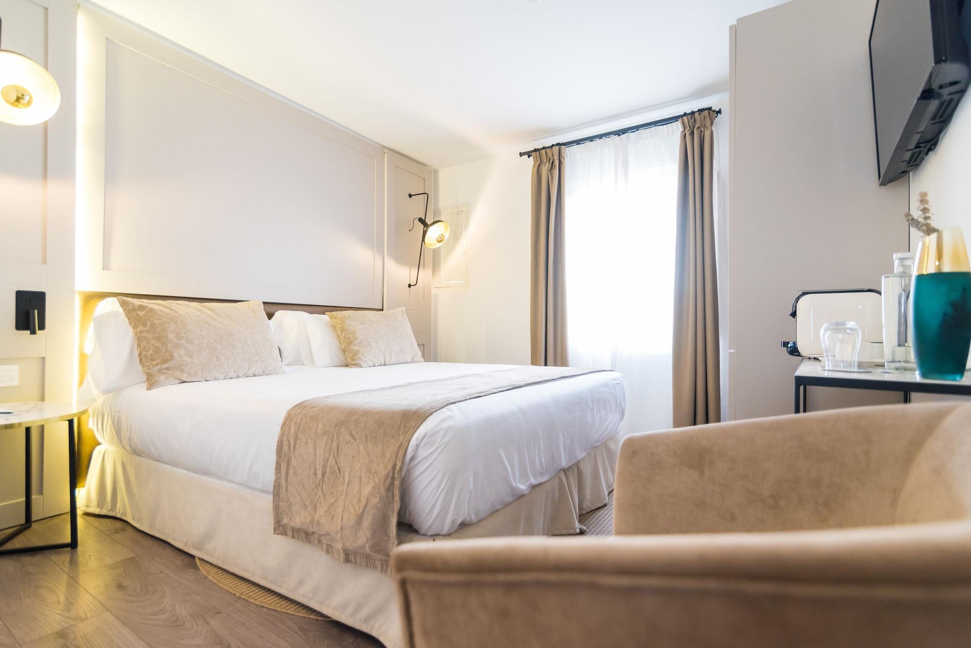 Icon Roseto Hotel