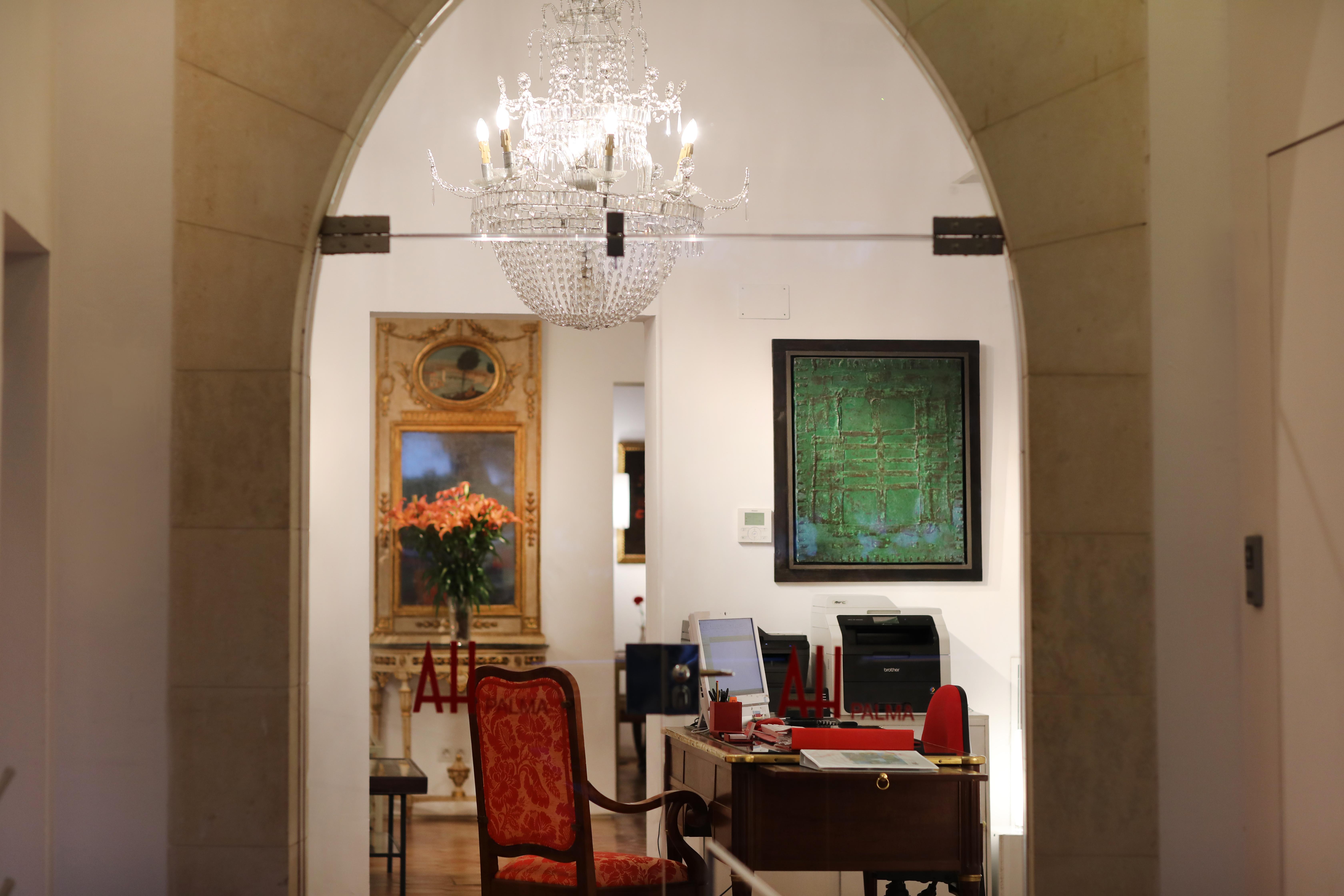 Ah Art Palma Hotel 4*