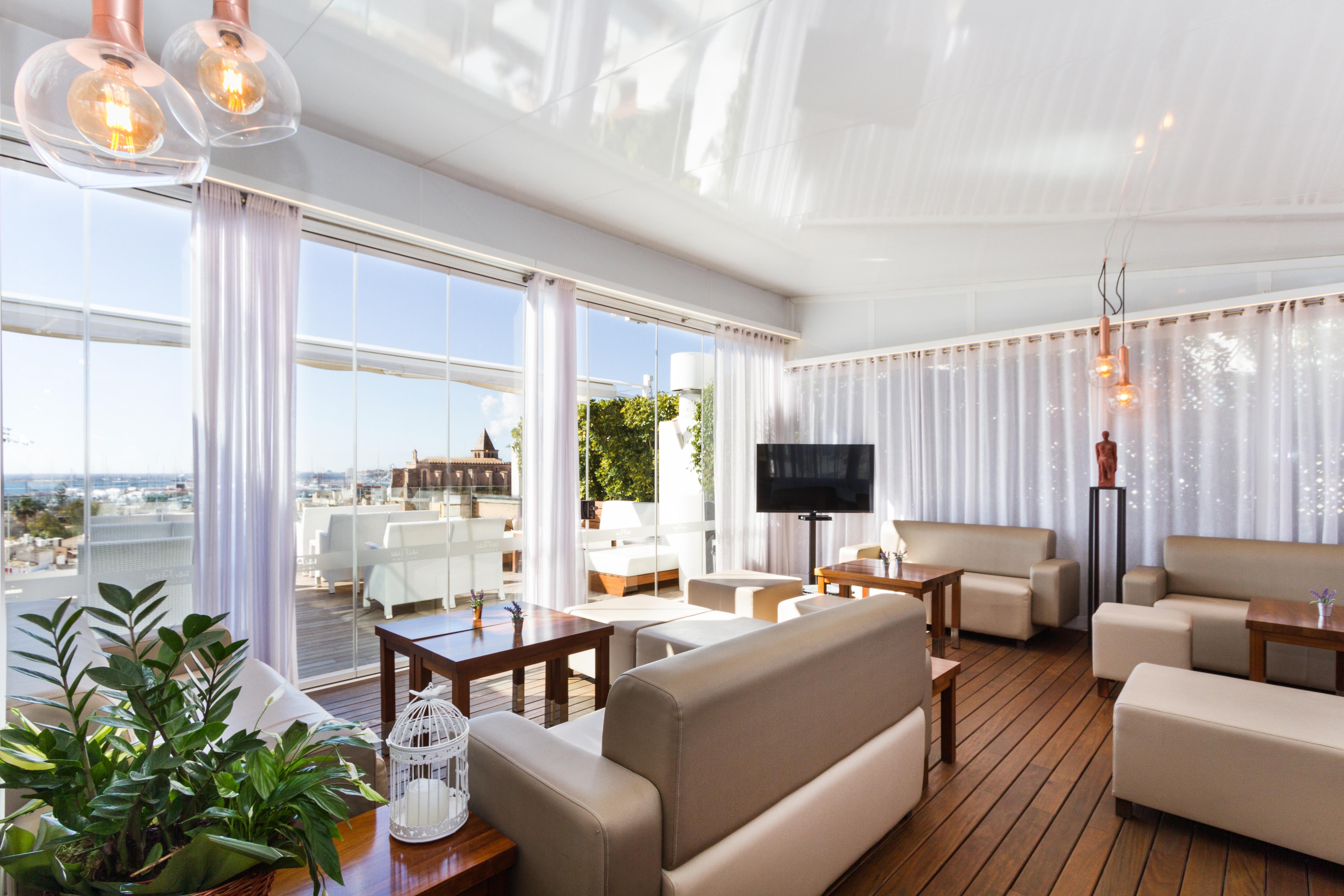 Hotel Almudaina 4*