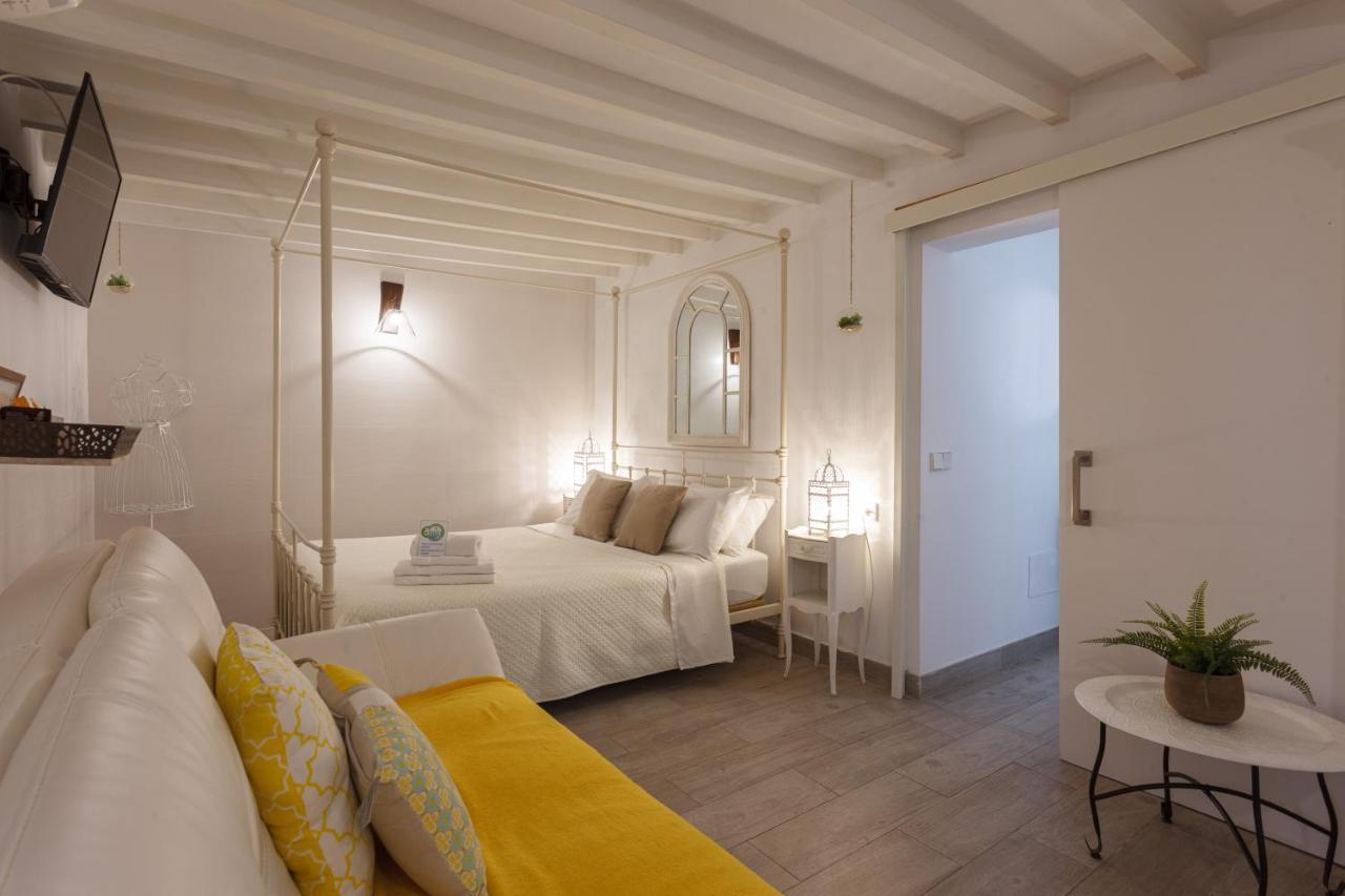 Casa Catalina Guest house