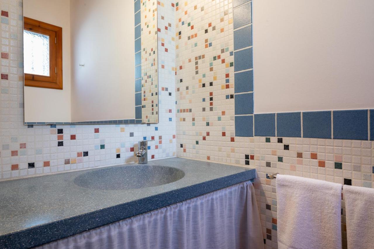 Moli 37 House - Port View Terrace *