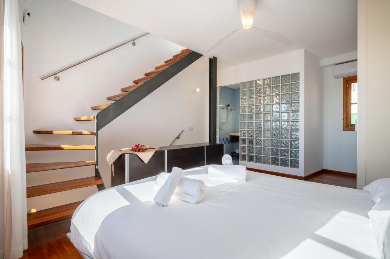 Moli 37 House - Port View Terrace Apartment *