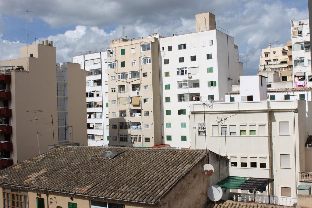 Colon Hotel