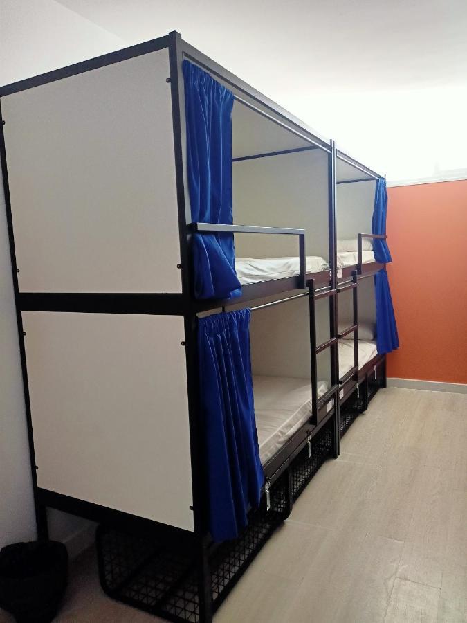 Port - Juvenil Hostel