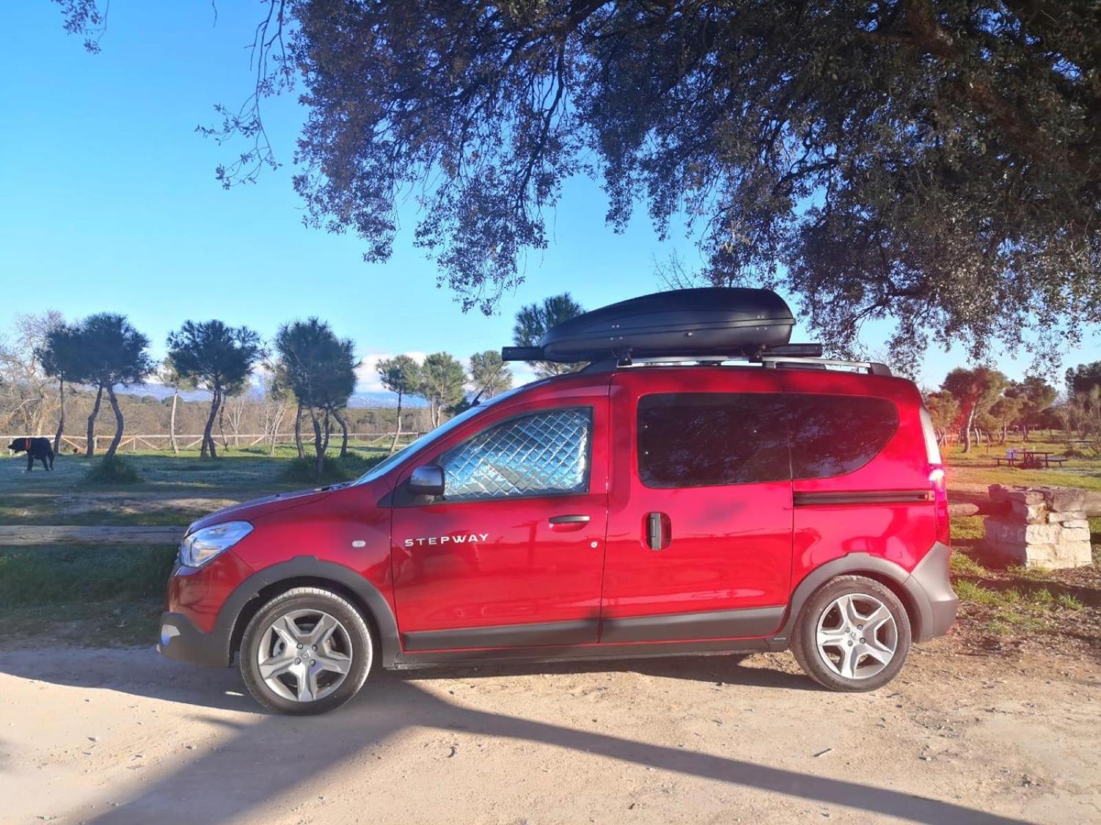 Dacia Dokker Camperiz Campo de lujo *