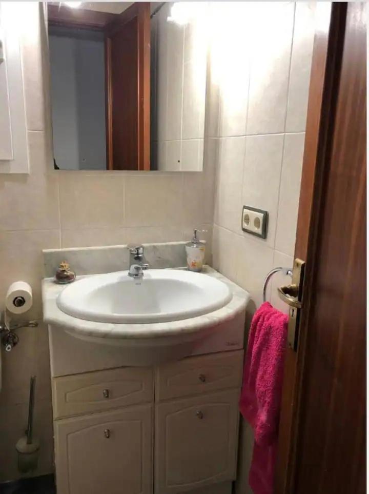 Habitacion Rustica En Para Una Sola Persona En Casa Familiar Palma de Mallorca