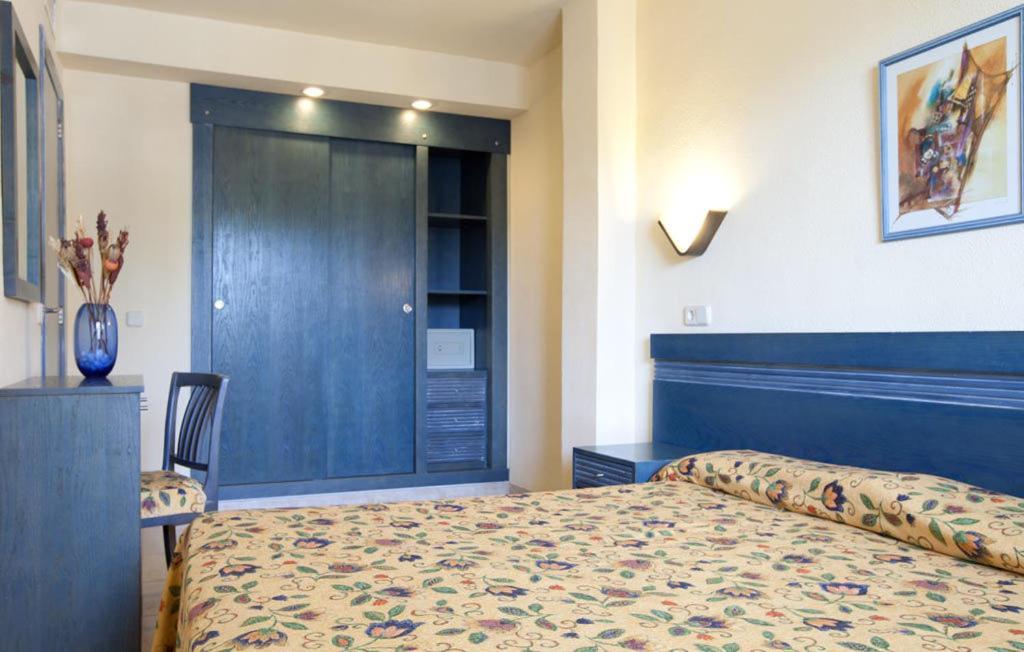 Central Park Hotel 3*