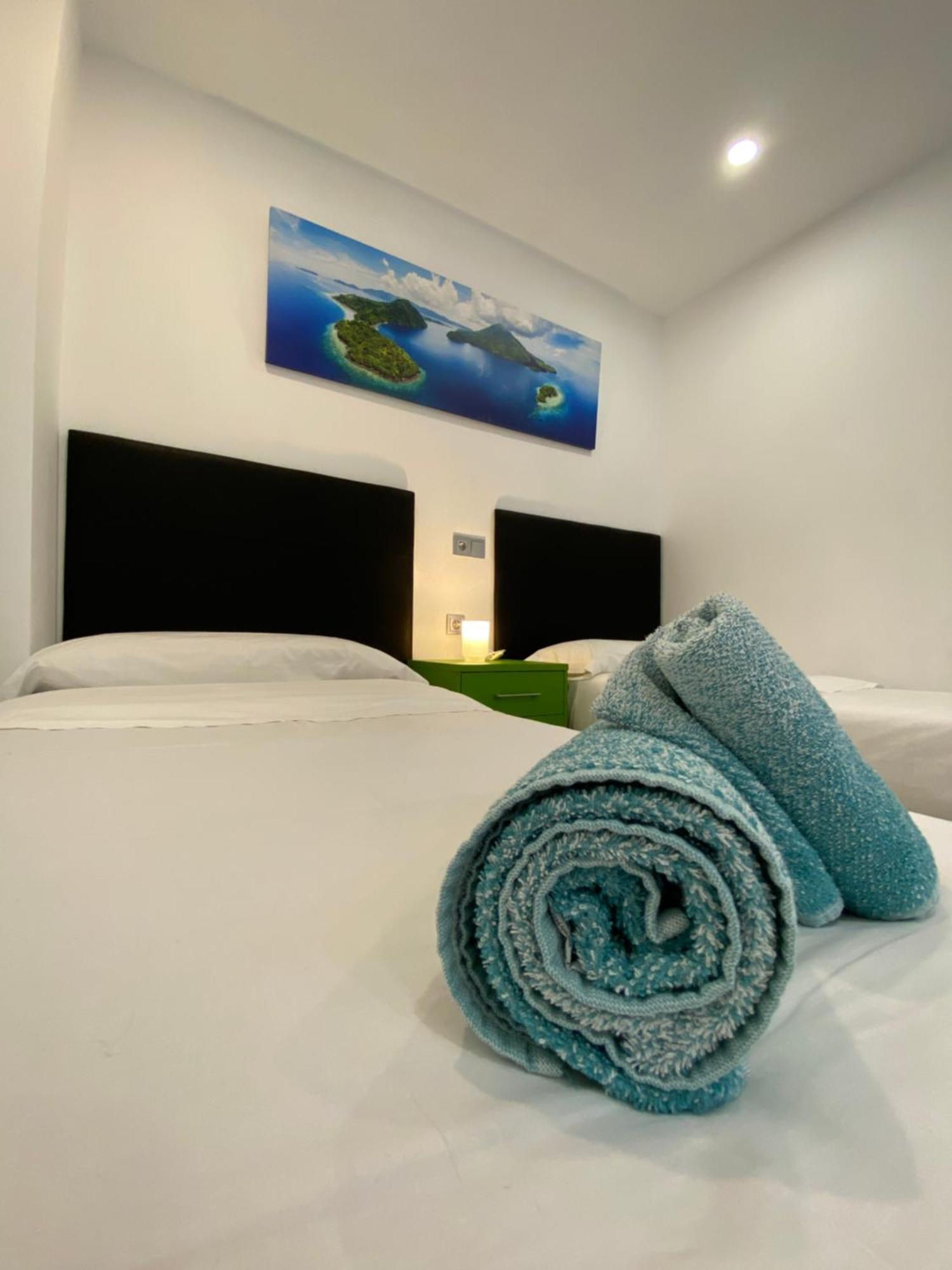 Beach Center Apartment *