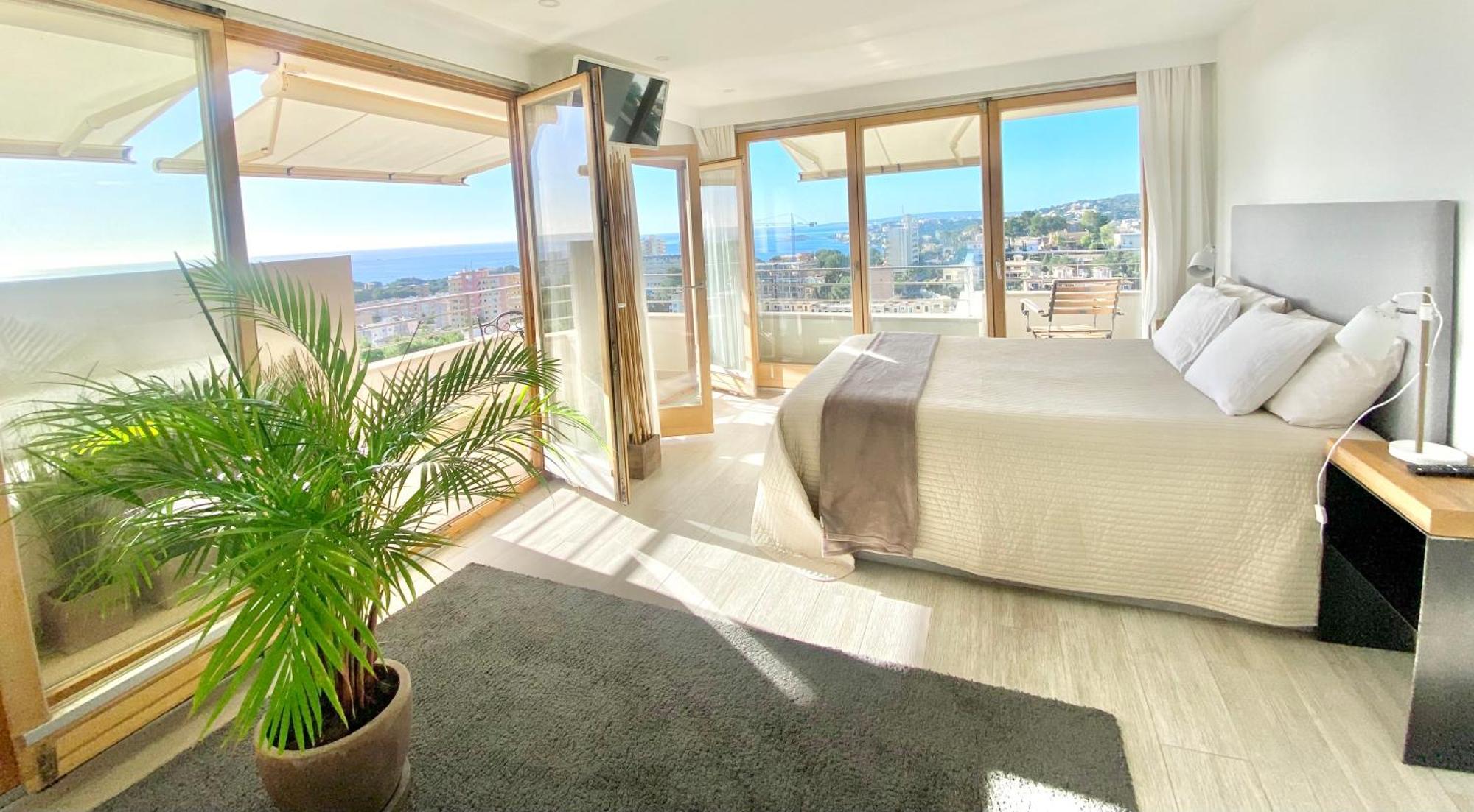 With Breathtaking Panoramic Sea And Mountain Views Apartment