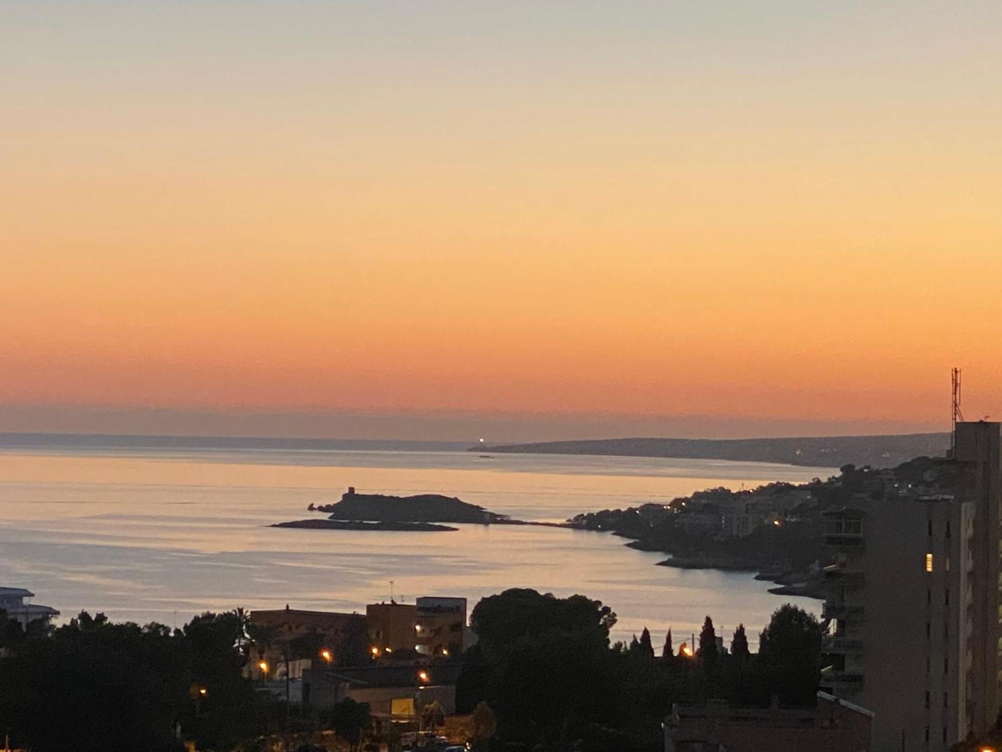 Apartment With Breathtaking Panoramic Sea And Mountain Views Palma de Mallorca
