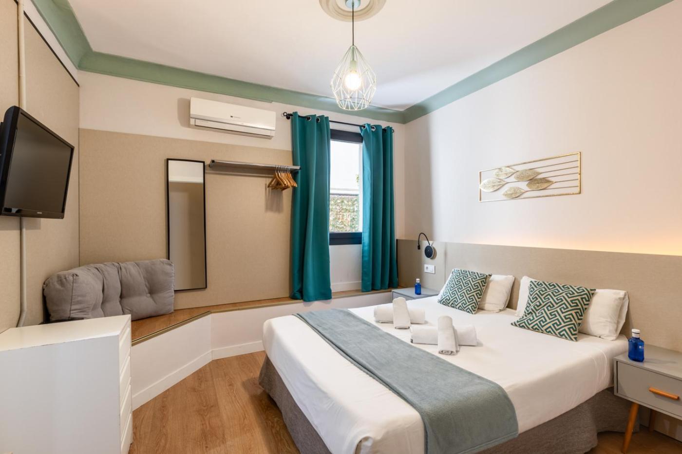 Regina Selfcheck-in Smart Guest house 2*