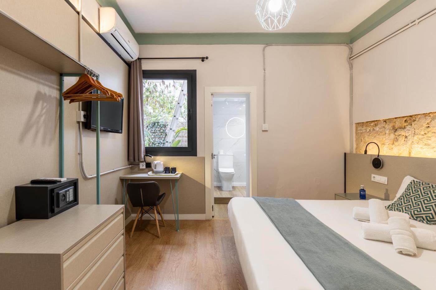Regina Selfcheck-in Smart Guest house Palma de Mallorca