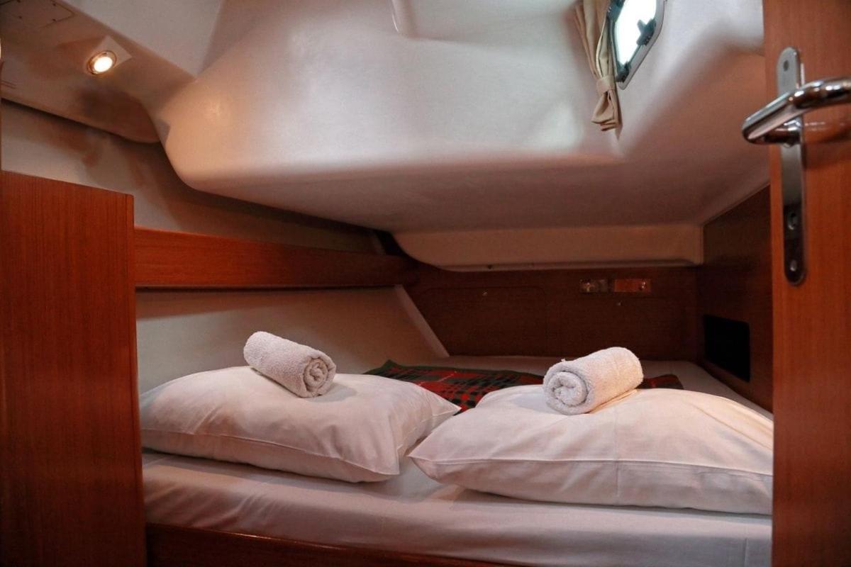Velero Beneteau Cyclades 43.4 Botel Palma de Mallorca