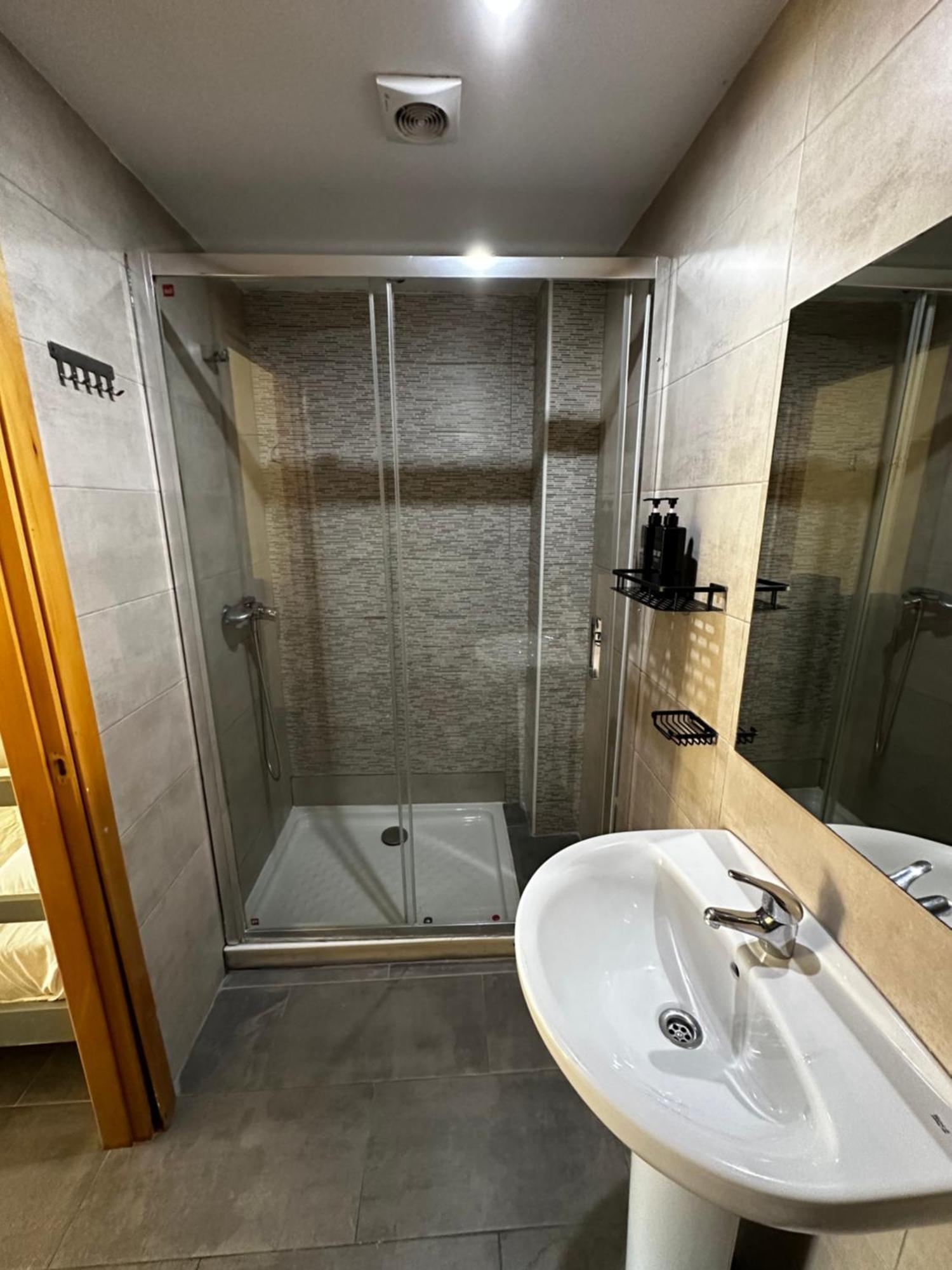 Hostal New Art - Juvenil