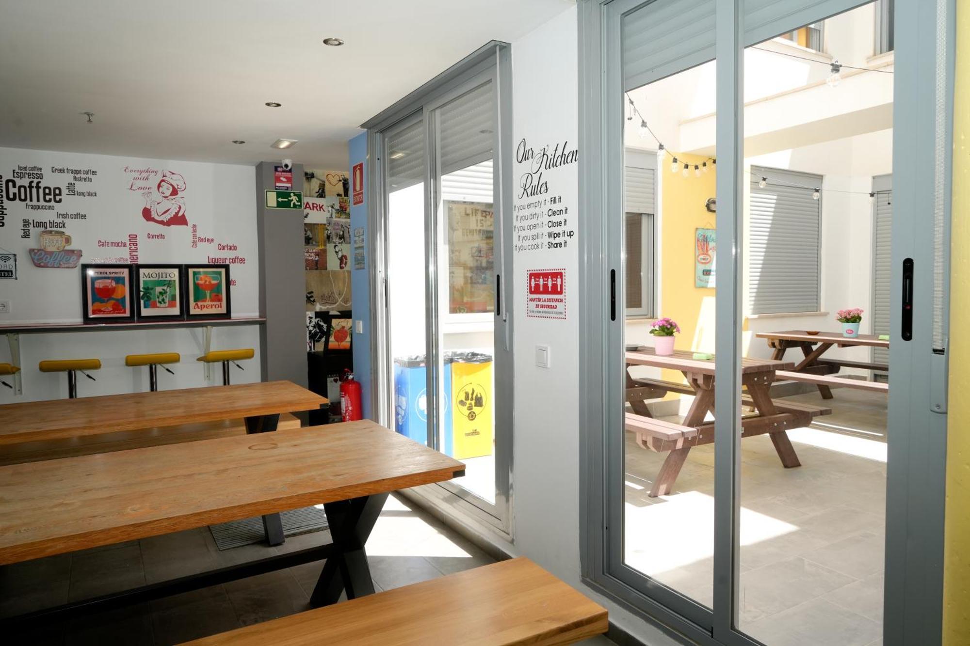 Hostal New Art - Juvenil