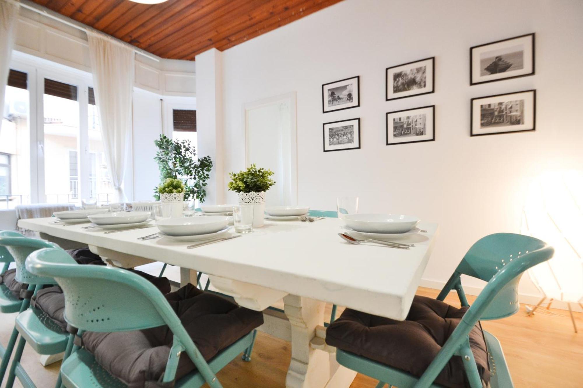 Apartment In The Heart Of *