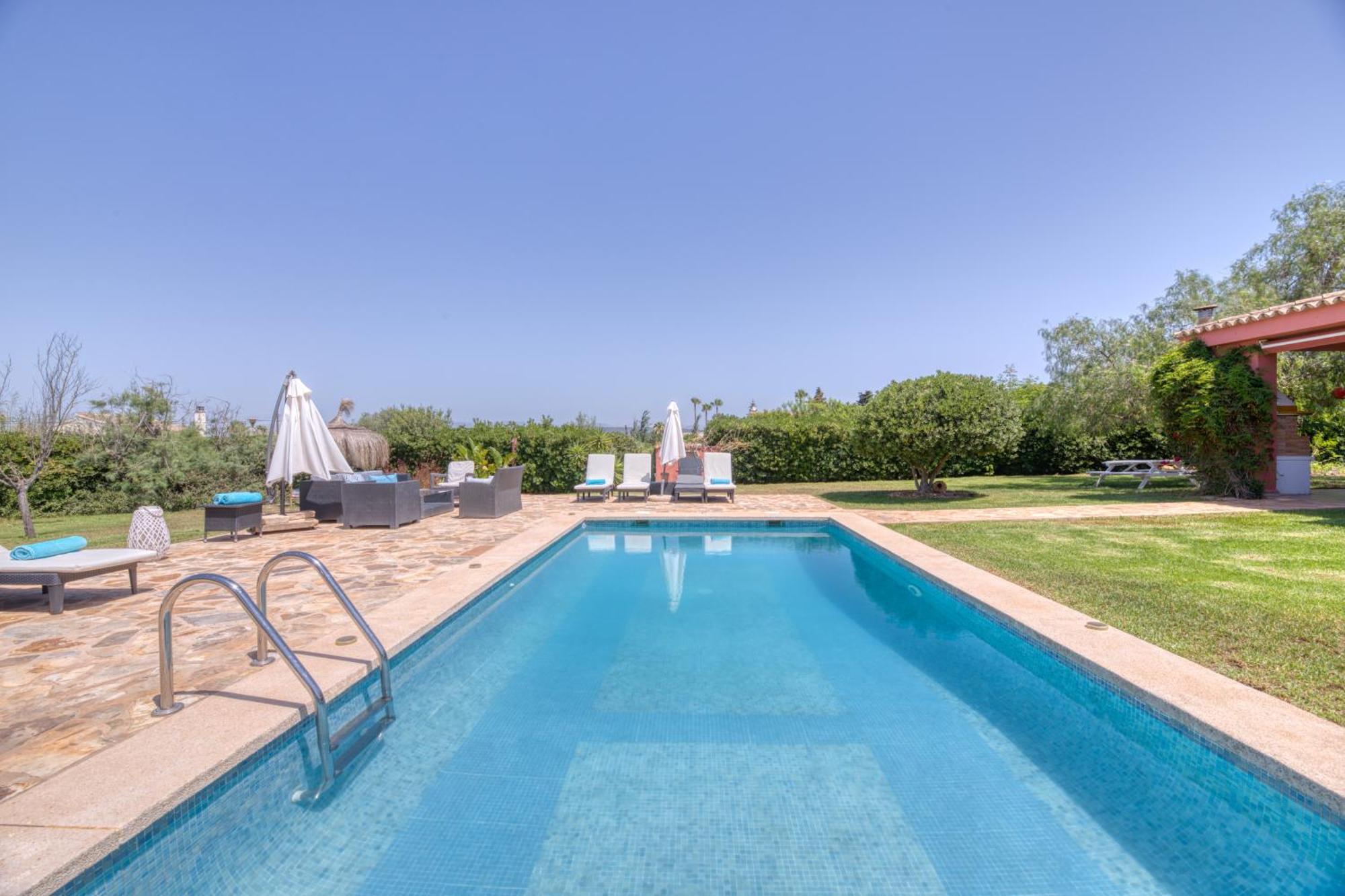 Kentia Mallorca, Charming And Stylish Close To Vakantiehuis *
