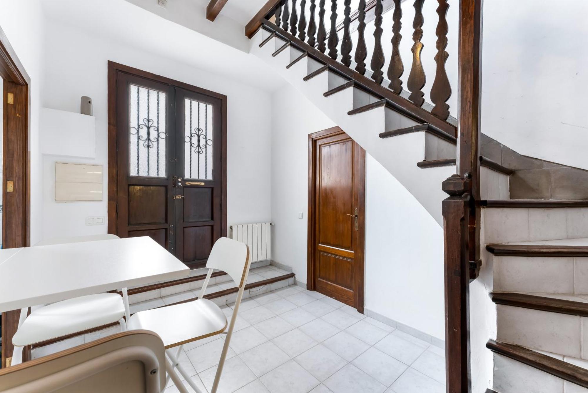 Rustica, Centrica & Agradable Bed & Breakfast