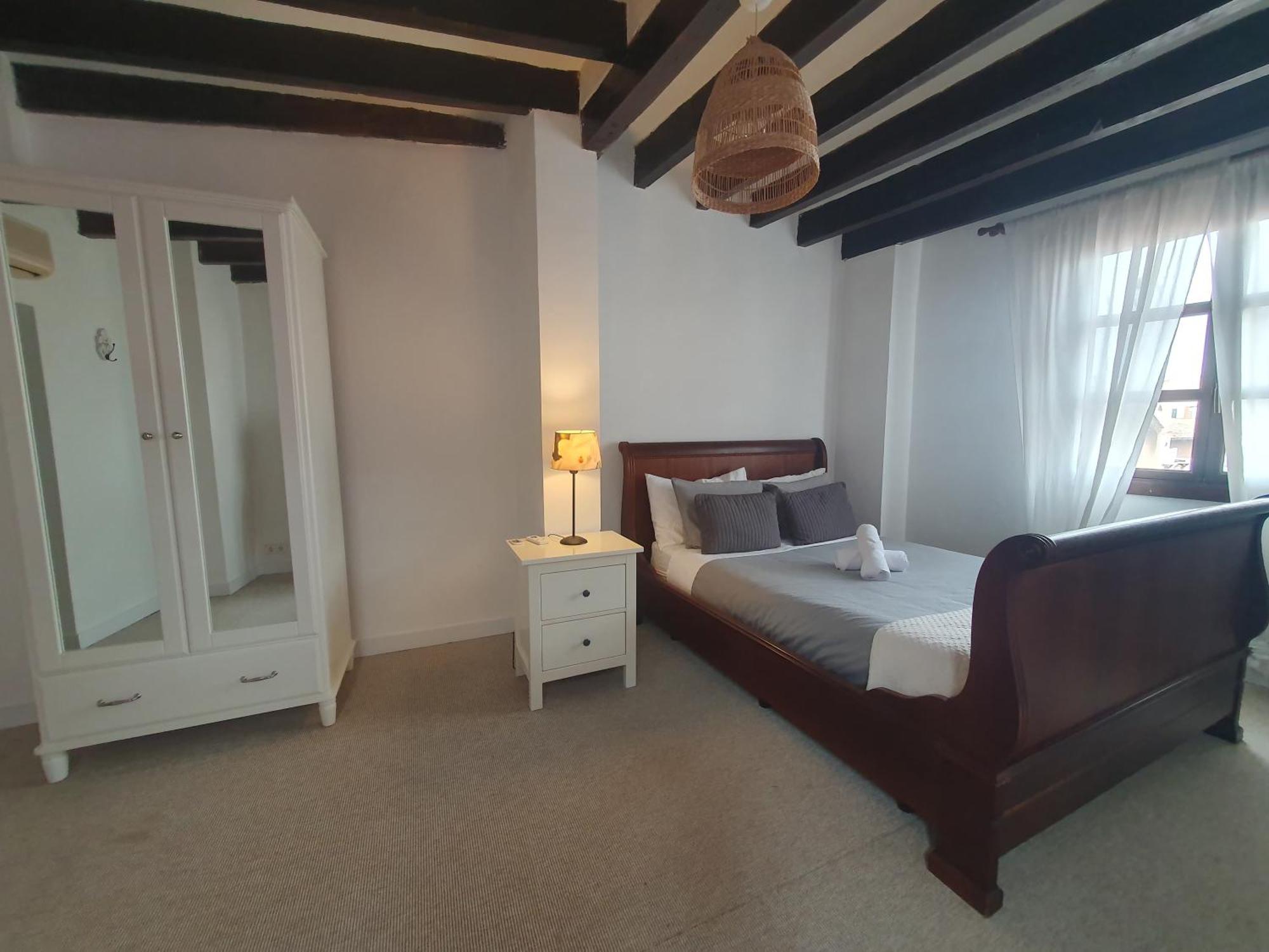 Loft 3 *