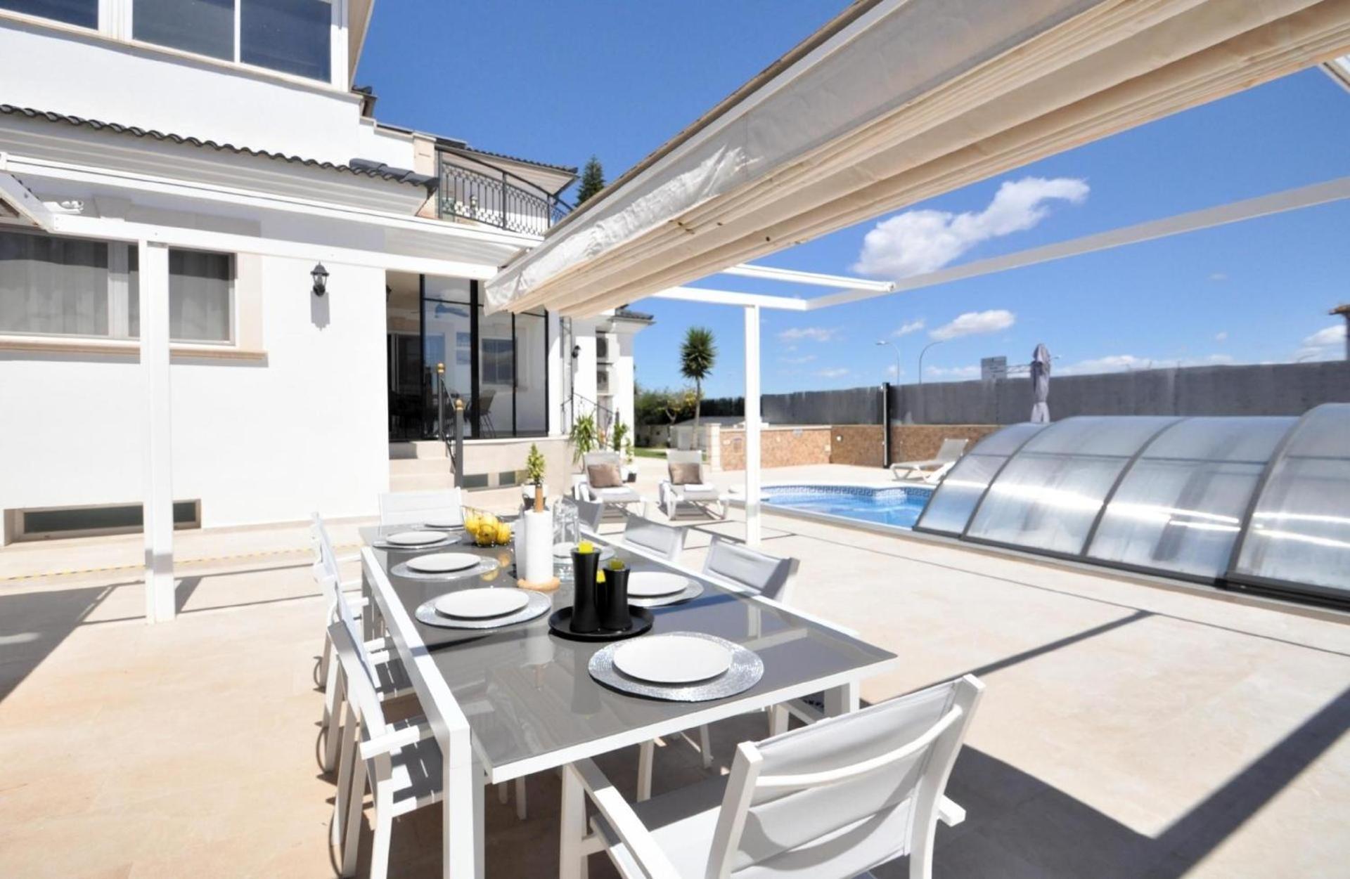 Mit Privatpool Fuer 8 Personen Ca 250 Qm In Marratxi, Mallorca Und Umgebung Holiday home *