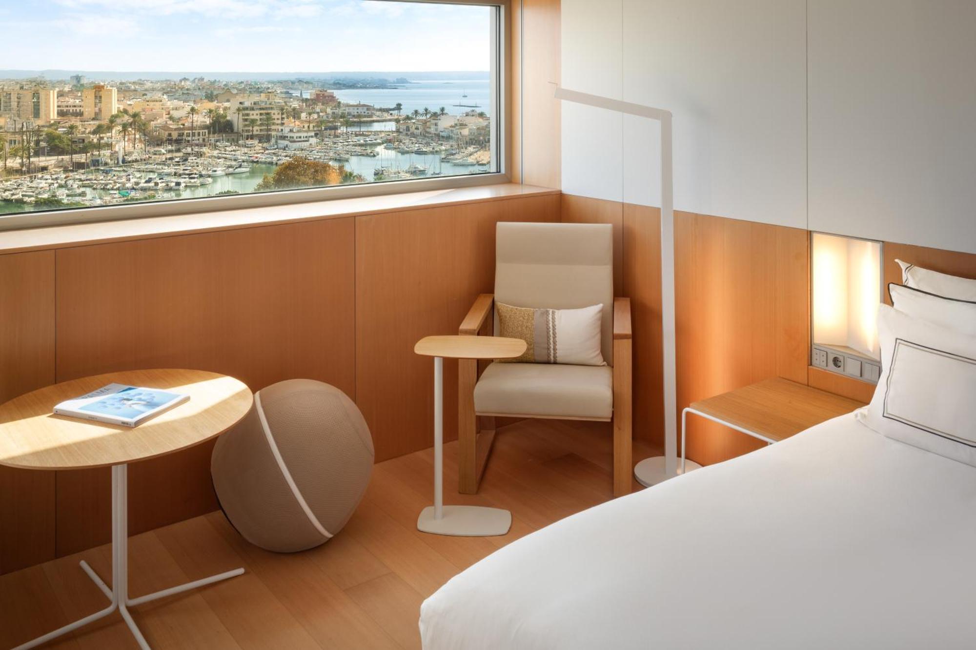 Melia Bay Hotel