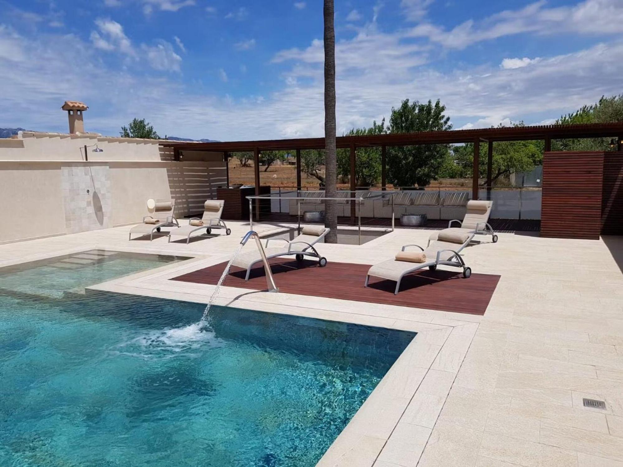 With Salt Water Pool Palma