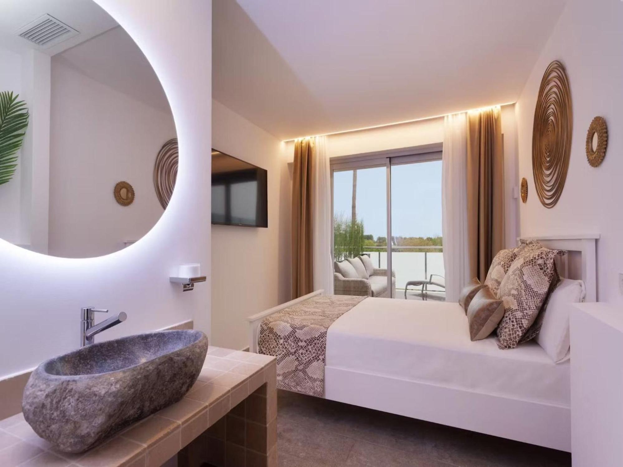 With Salt Water Pool