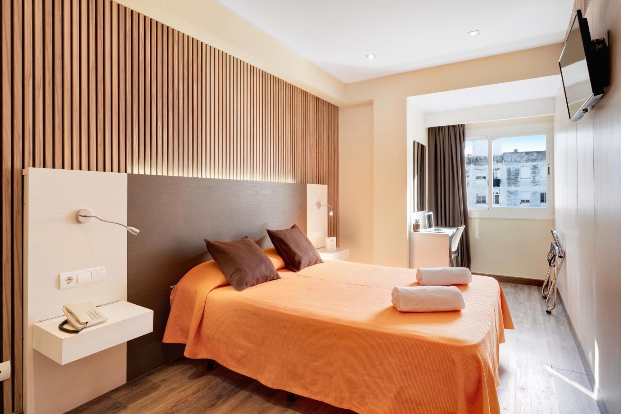 Abelux Hotel