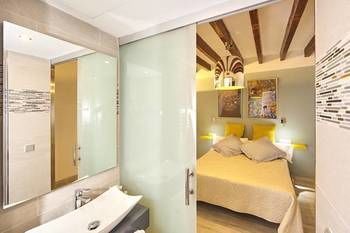 Remolars 3 Townhouse Apartment *
