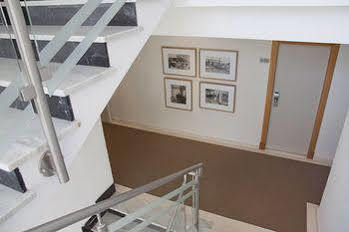 Aya Hotel 4*