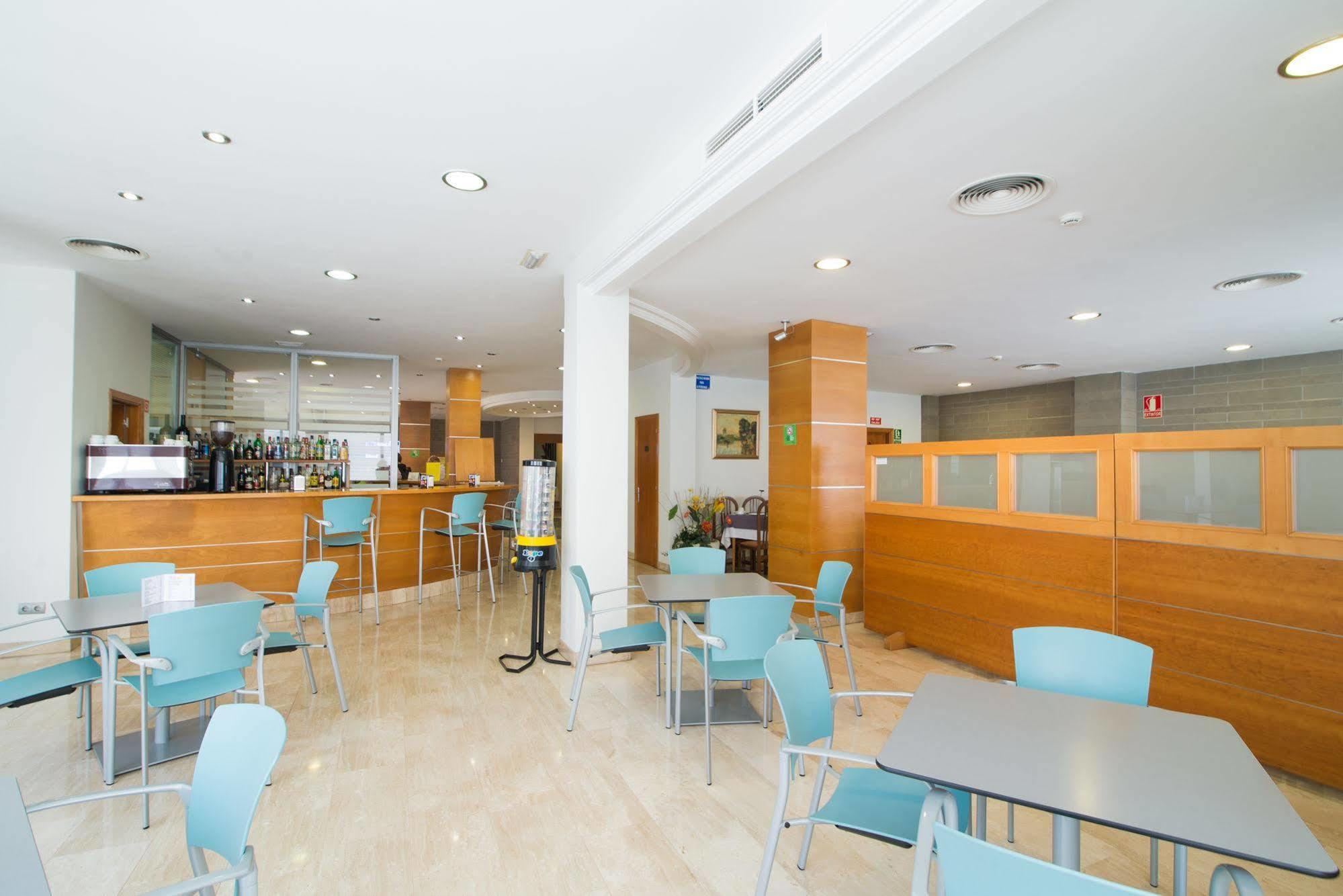 Abelux Palma