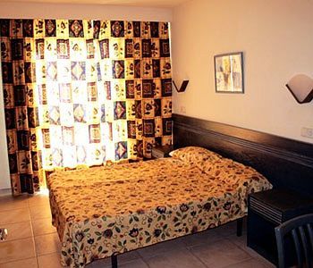 Central Park Hotel