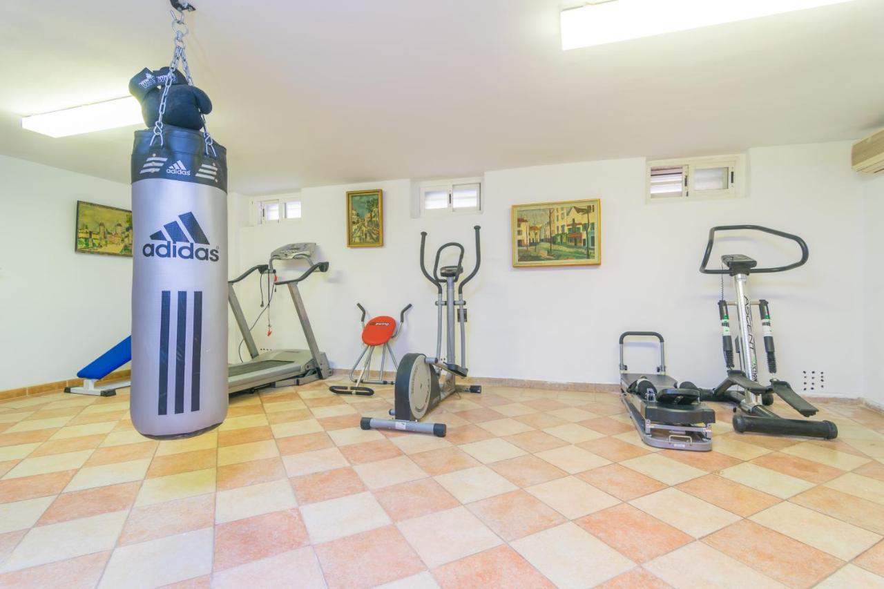 Casa Laura Villa