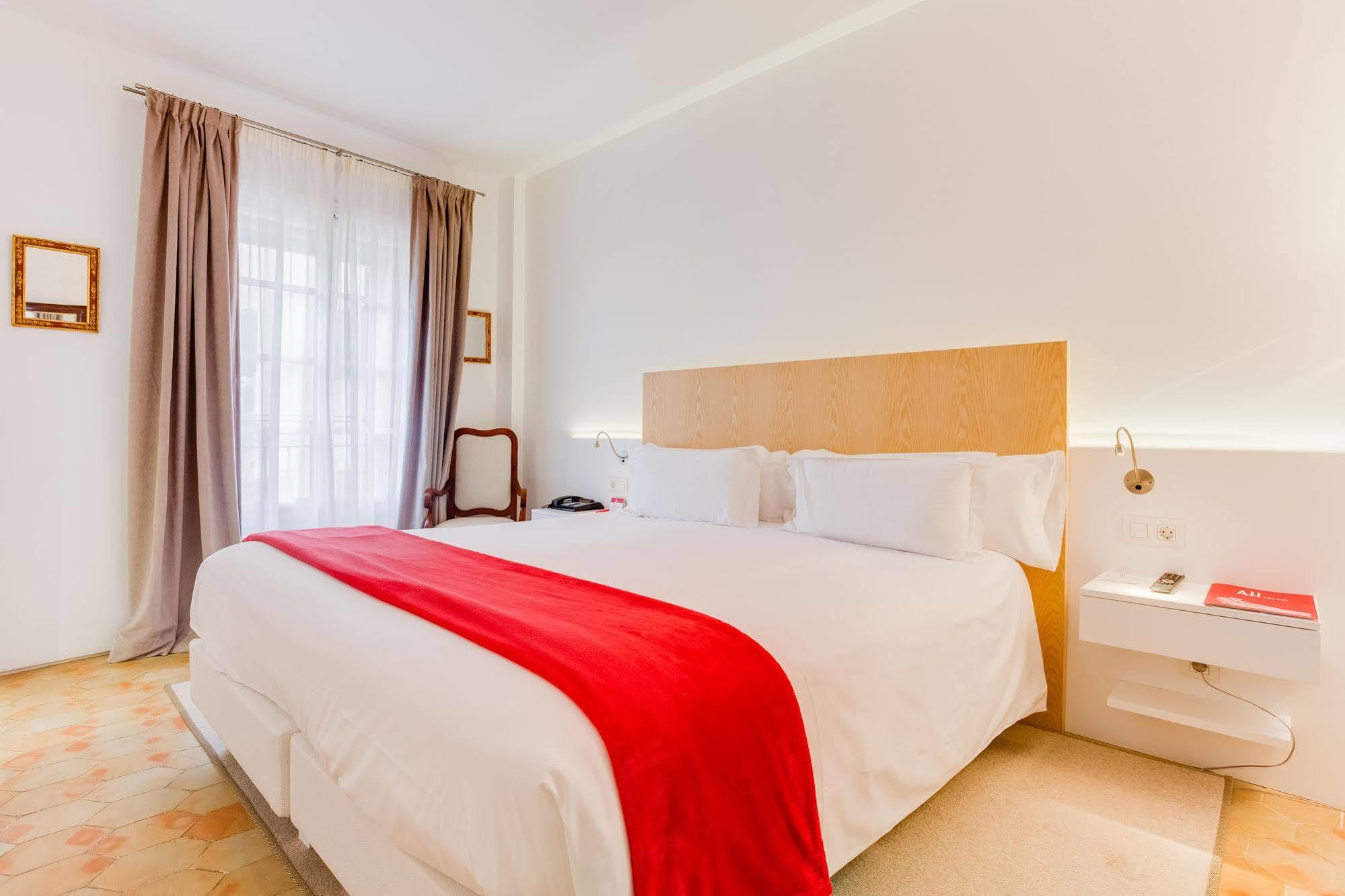 Hotel Ah Art Palma 4*