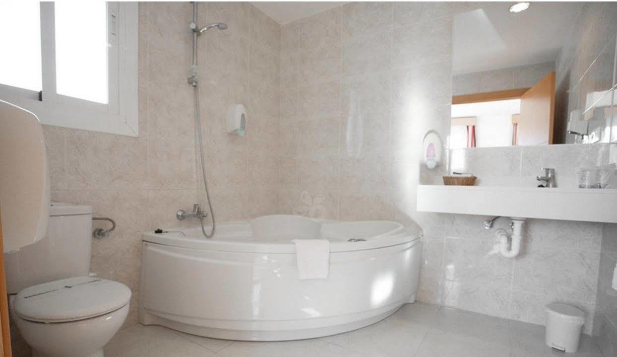 Hotel Amic Colon 3*