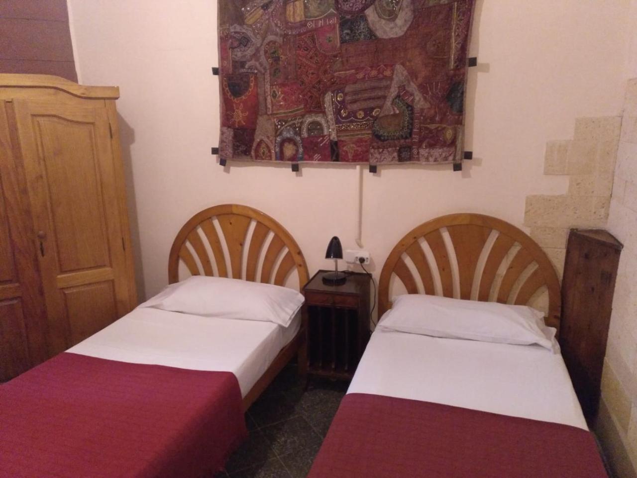 Bed & Breakfast Corona *