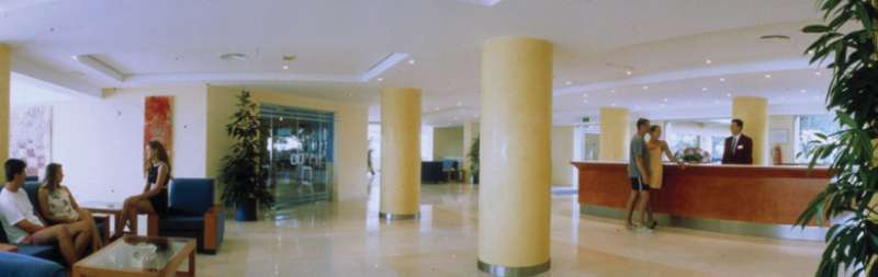 Hotel Aya