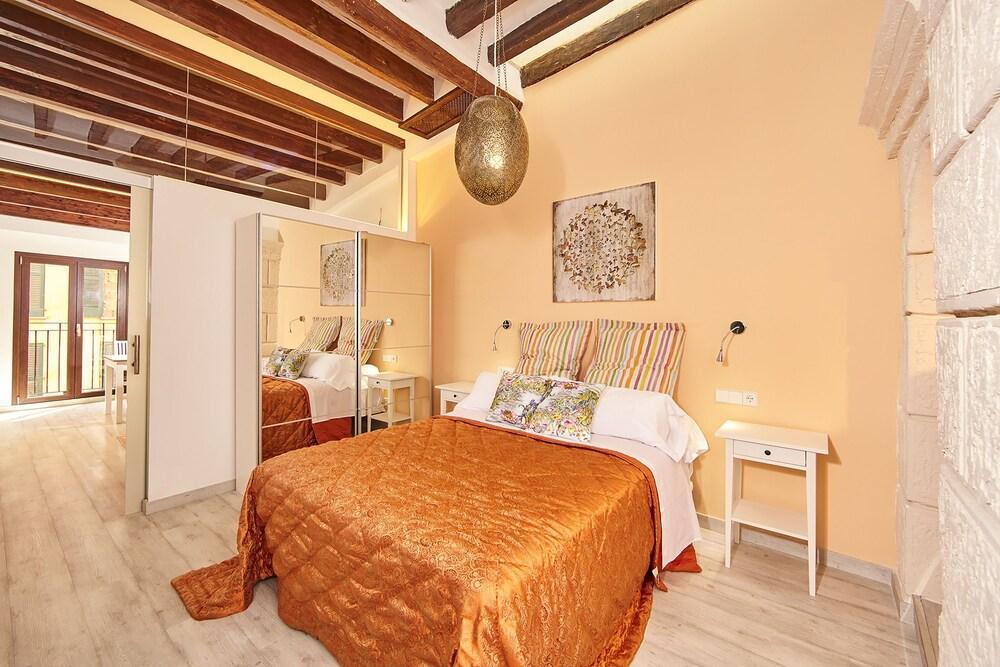 Remolars 3 Townhouse Apartment *