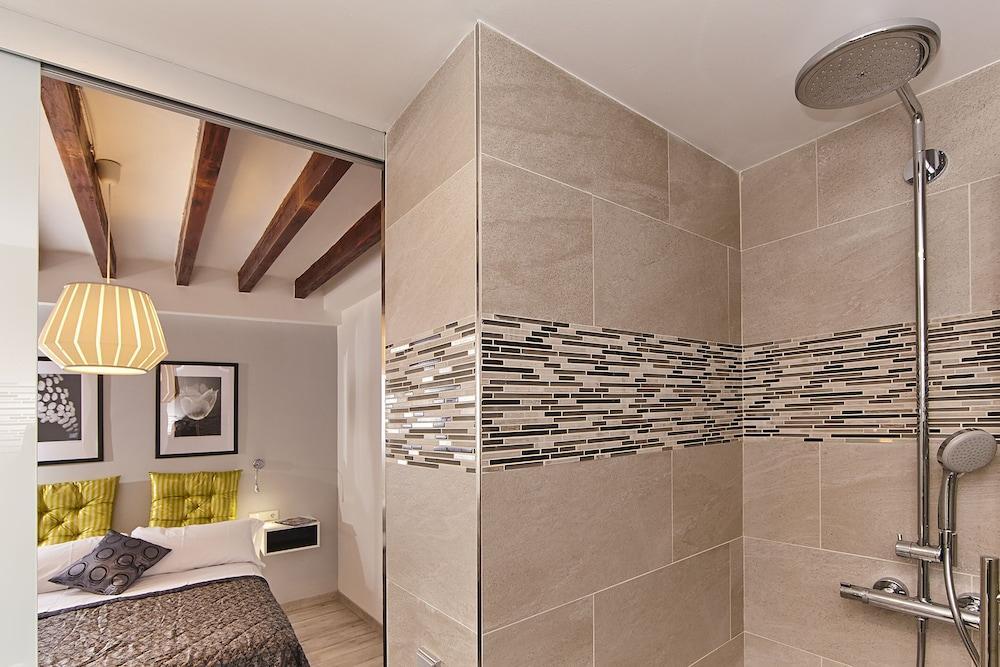 Remolars 3 Townhouse Apartment