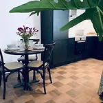 Terreno Suites