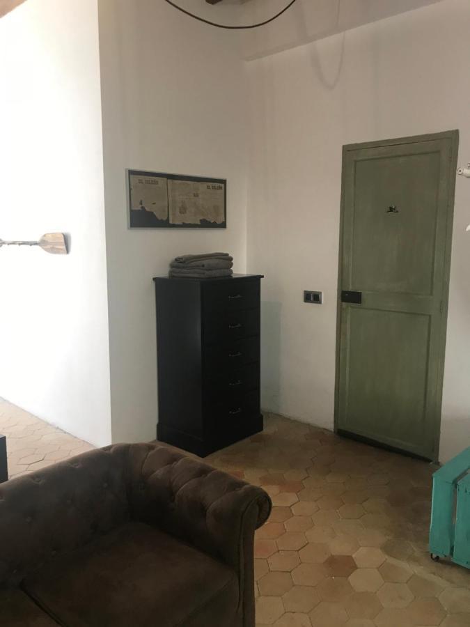 Homestay Ribellino - Dog Admiral Urban