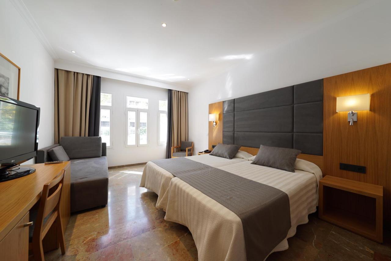 Artmadams Hotel 4*