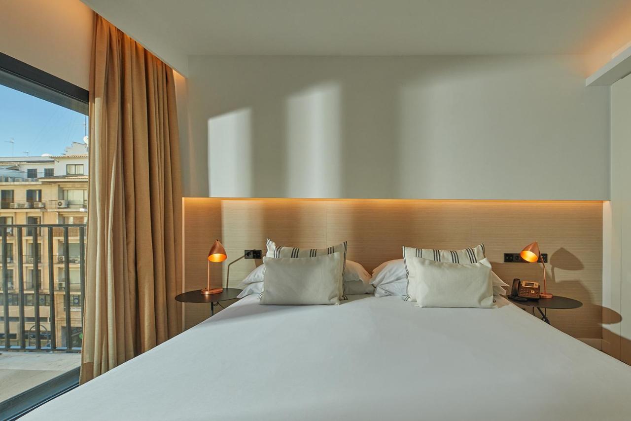 Nakar Hotel