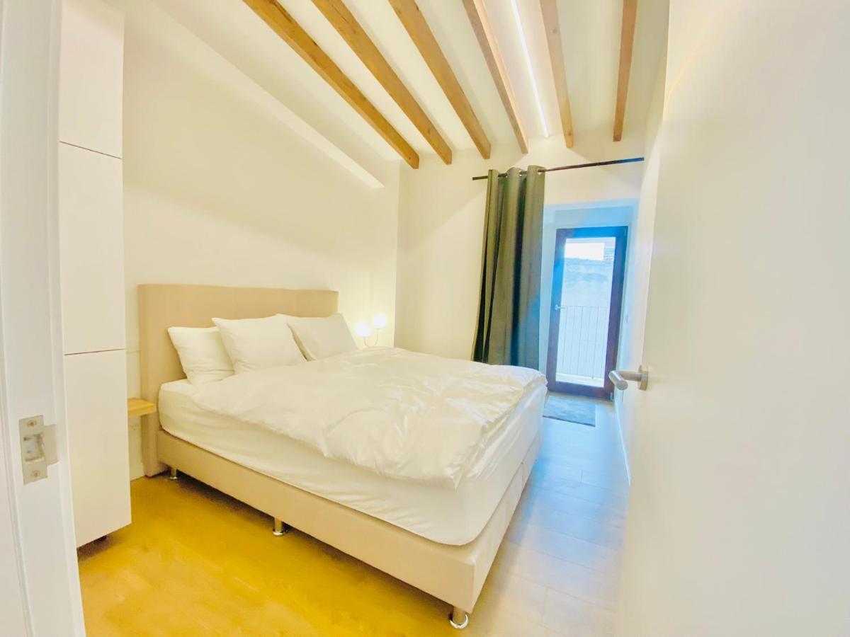 Aparthotel With Big Terrace Palma