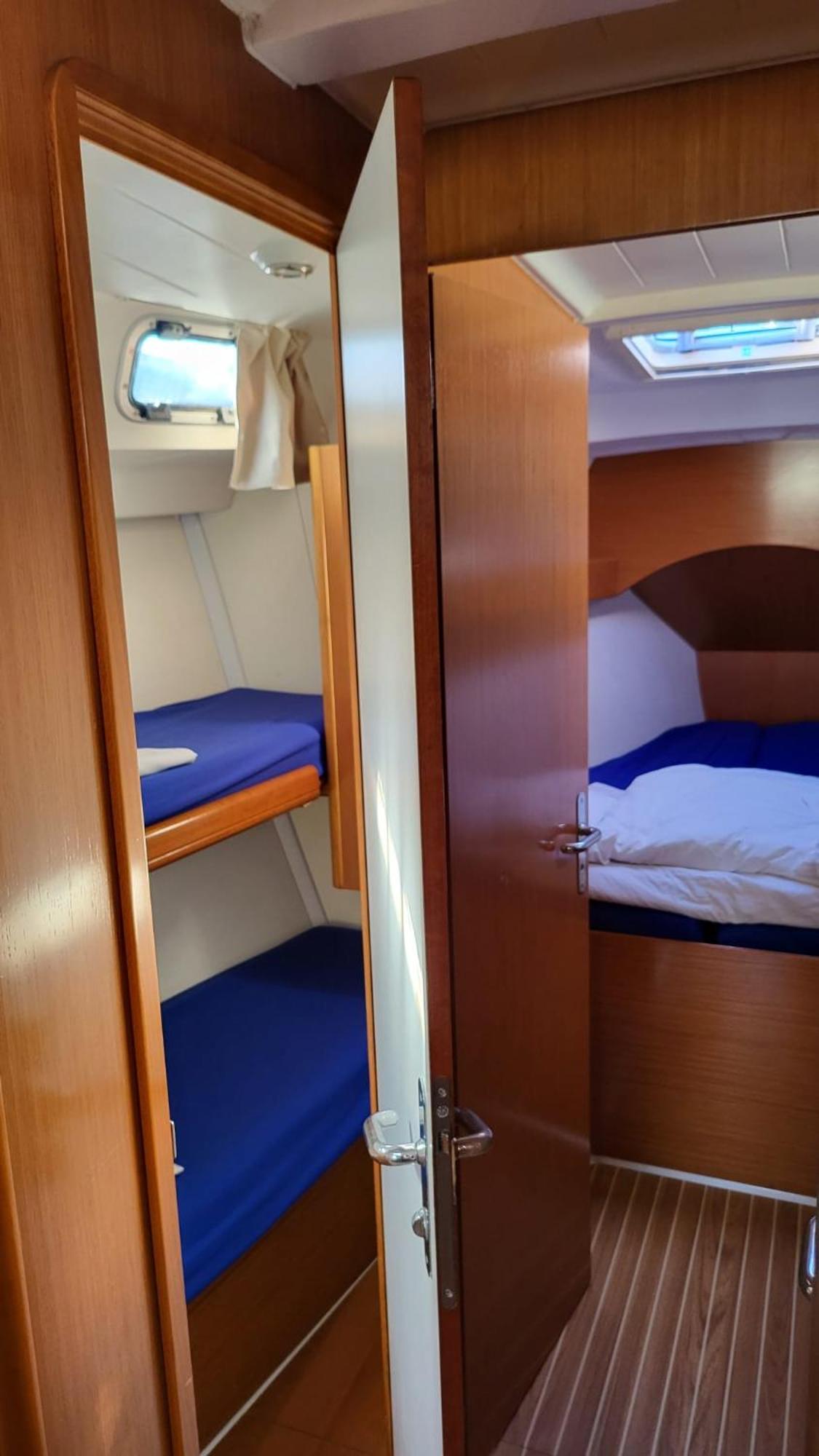 Velero Beneteau Cyclades 43.4 Palma