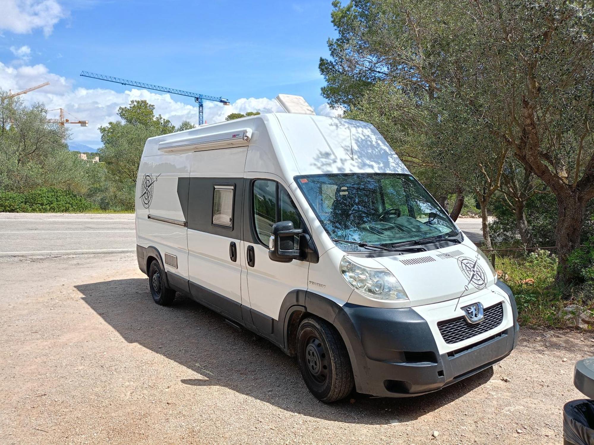 Furgoneta Camper Gran Volumen Campsite *