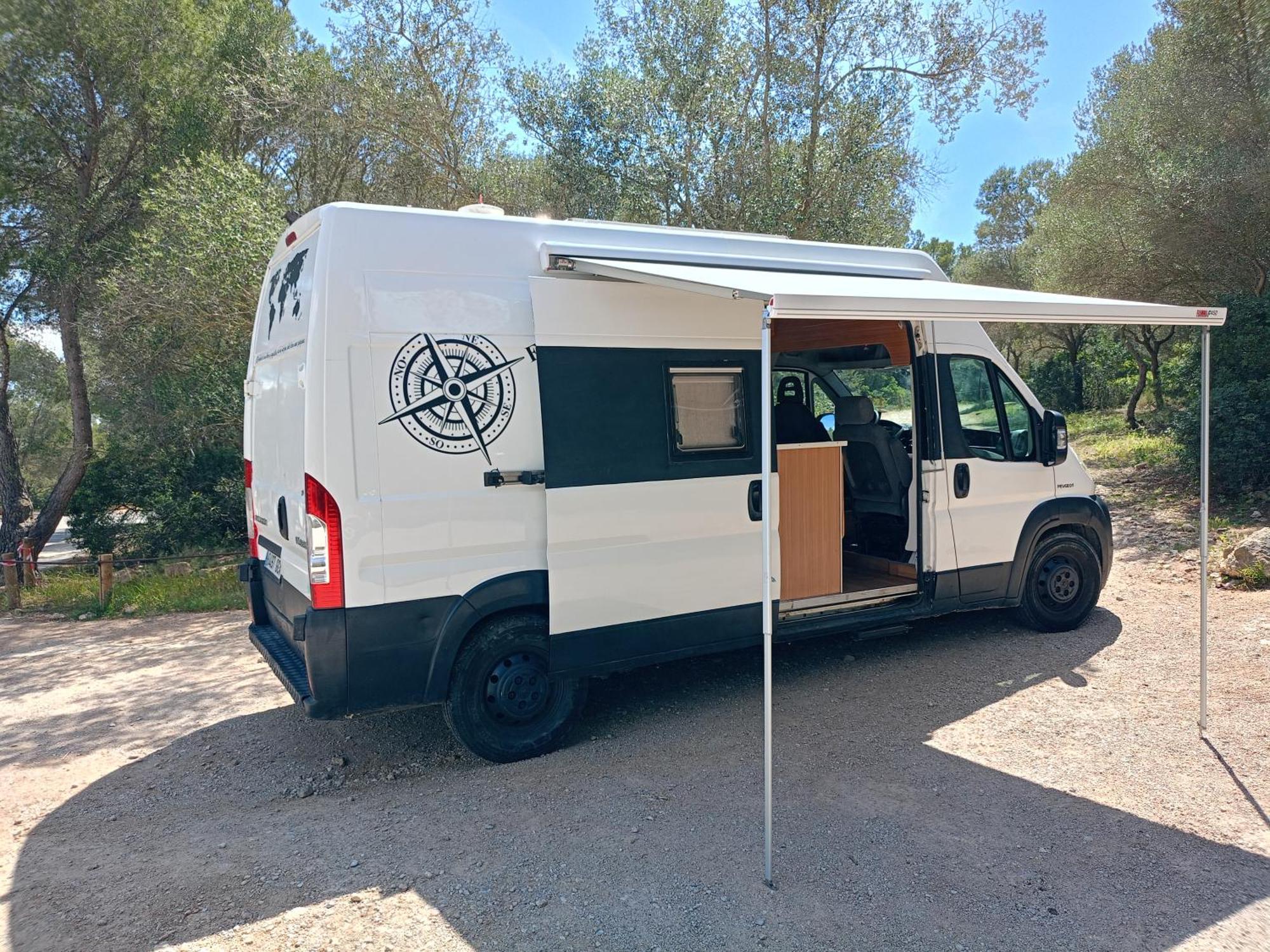 Furgoneta Camper Gran Volumen Campsite