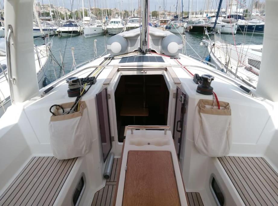 Barco Acogedor En Botel Palma de Maiorca
