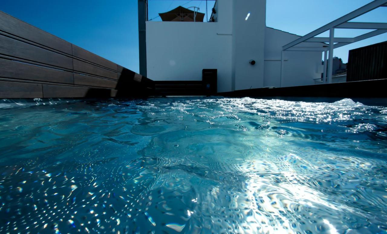 Terreno Suites Aparthotel 4*