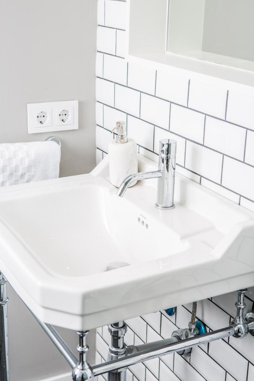 Terreno Suites